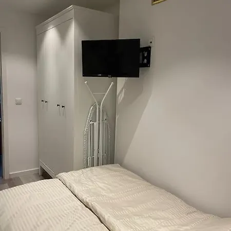 Moderne 2-zimmer Nahe Messe Apartamento
