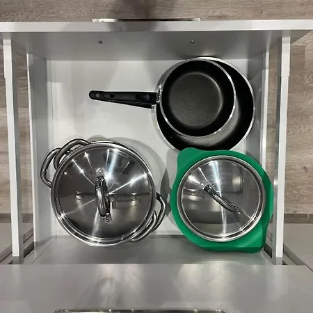 Moderne 2-zimmer Nahe Messe 아파트 *